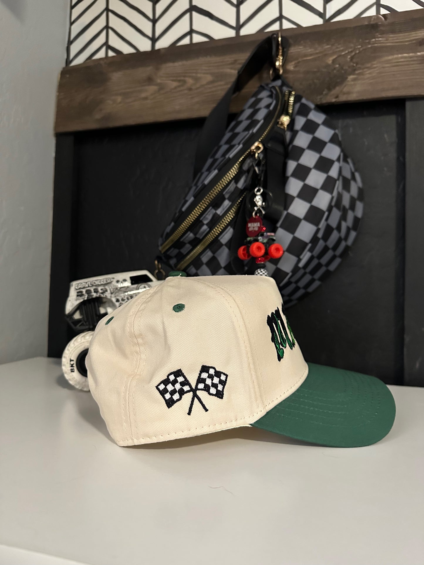 Mama Digger Hat